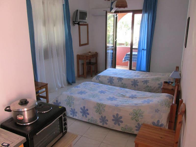 Marie Apartment Sidari Exterior photo